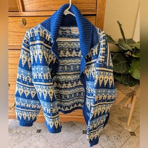 Vintage Knit Sweater.